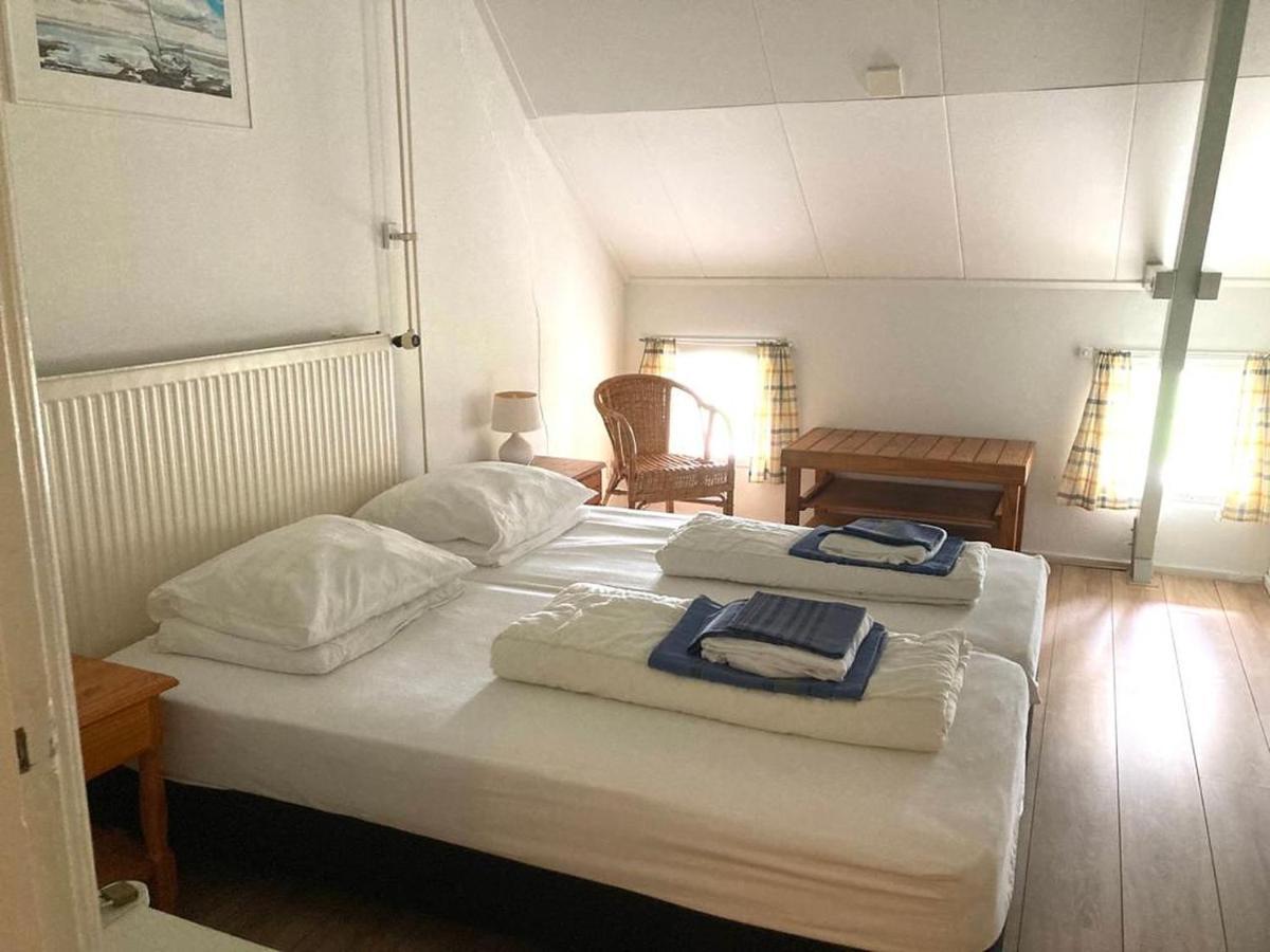 Appartement met eigen sauna en sport-en spelruimte Ee Buitenkant foto